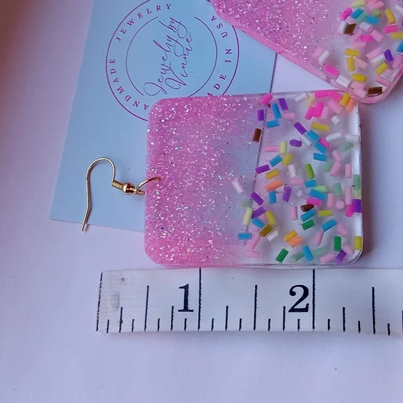 Hand Crafted Resin Earrings Cupcakes & Sprinkles Collection - Picture 6 of 6